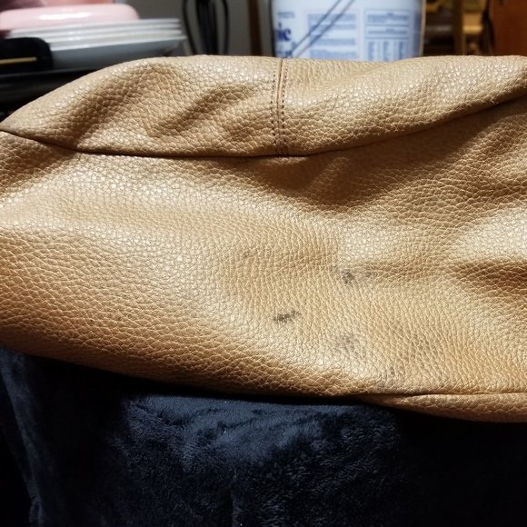 COPY - Golden Tan Shoulder Bag - Picture 13 of 16
